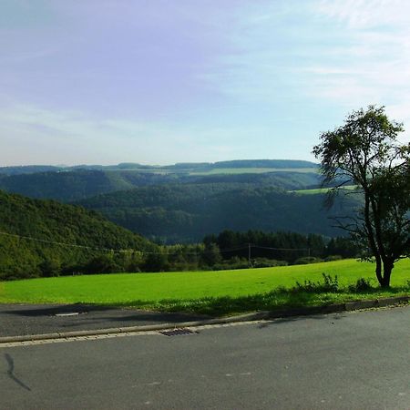 Beautiful Holidayhome With Sauna And Terrace Harscheid Eksteriør bilde