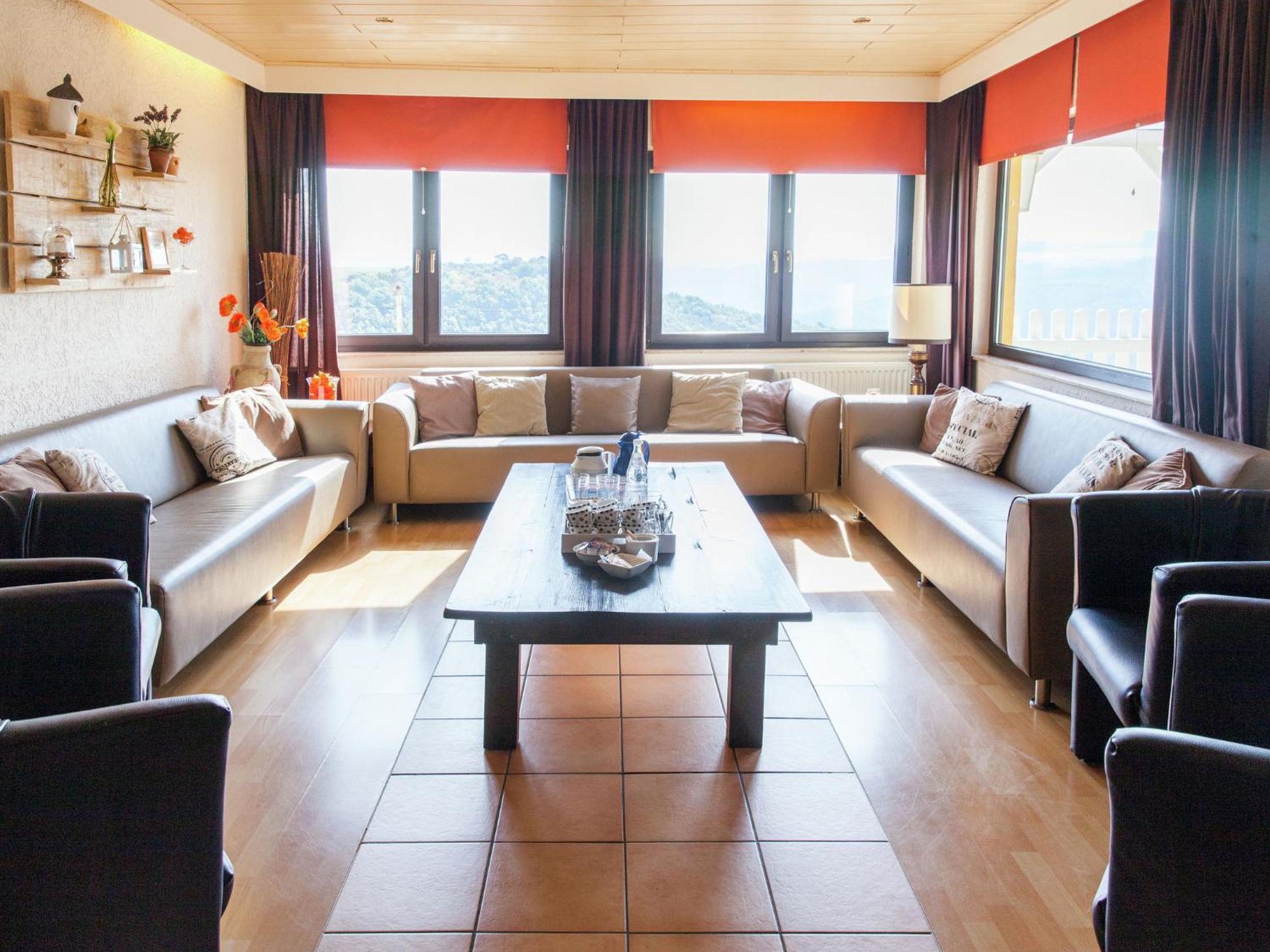Beautiful Holidayhome With Sauna And Terrace Harscheid Eksteriør bilde