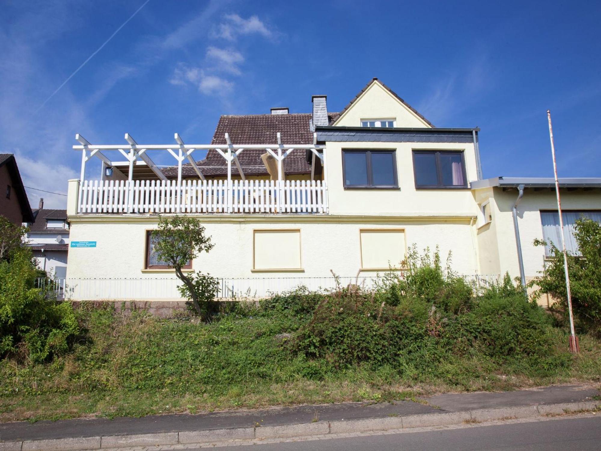 Beautiful Holidayhome With Sauna And Terrace Harscheid Eksteriør bilde